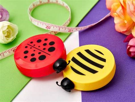 Bee and Ladybug Tape Measures 60"/150 cm Long